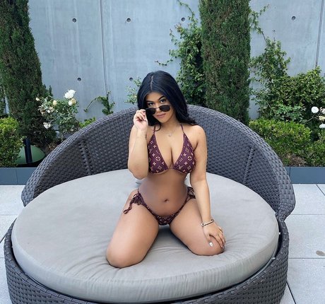 Foto di nudo di fuga di OnlyFans di Itsjansanxo