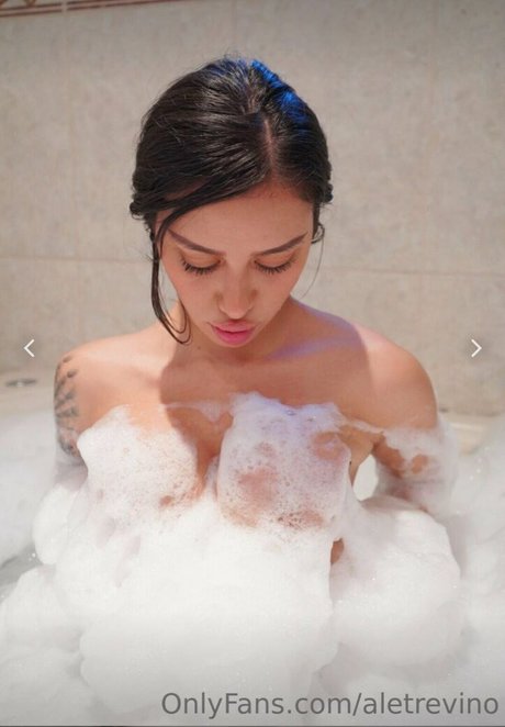 Foto di nudo di fuga di OnlyFans di Alejandra Trevino