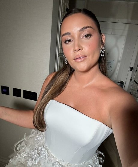 Foto di nudo di fuga di OnlyFans di Jacqueline Jossa