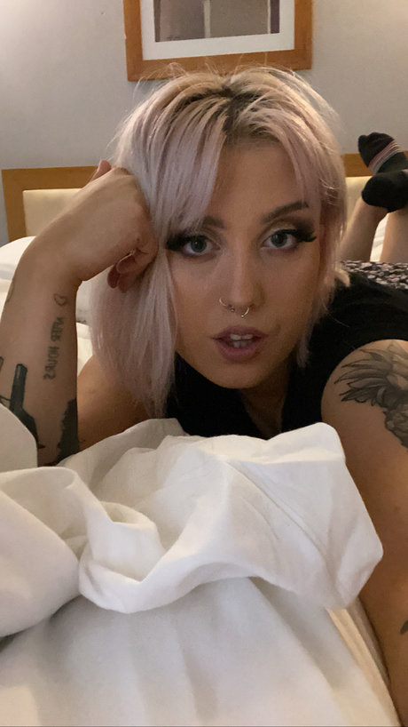 Foto di nudo di fuga di OnlyFans di Goddess J