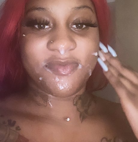 Foto di nudo di fuga di OnlyFans di Kasidy