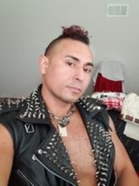 Foto di nudo di fuga di OnlyFans di Kriss Kariss