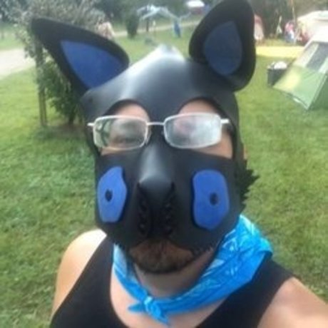 Foto di nudo di fuga di OnlyFans di Pup Ember