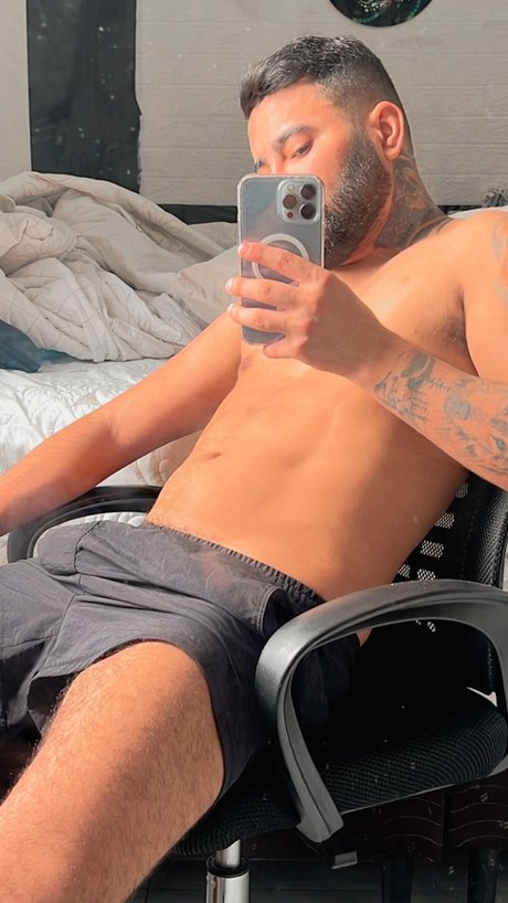 Foto di nudo di fuga di OnlyFans di Edu Albuquerque