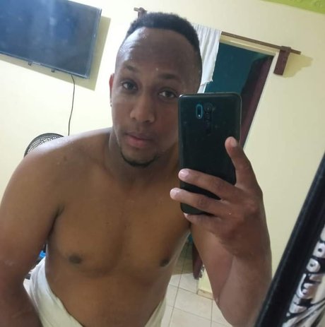 Daniel Reyes