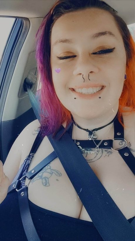 Foto di nudo di fuga di OnlyFans di Raine Moon
