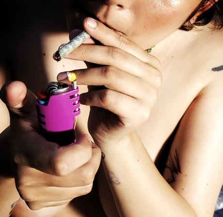 Foto di nudo di fuga di OnlyFans di Raredisabledstoner