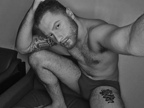 Foto di nudo di fuga di OnlyFans di Raphael Borges