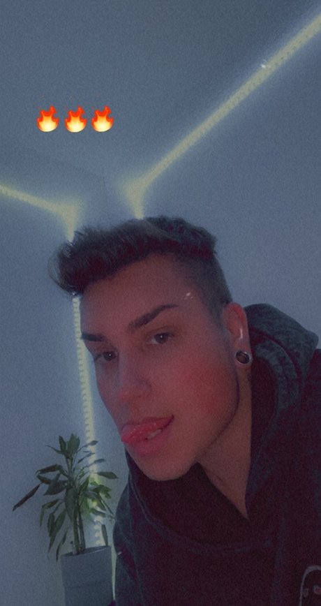 Foto di nudo di fuga di OnlyFans di Yourboyorlando