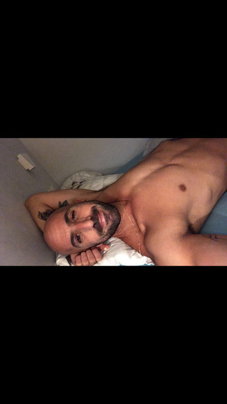 Foto di nudo di fuga di OnlyFans di Reemush123