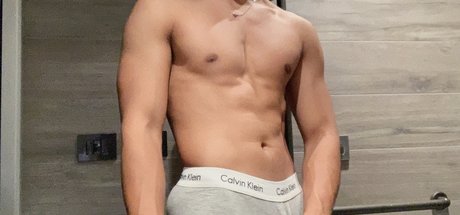 Foto di nudo di fuga di OnlyFans di Raven