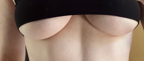 Foto di nudo di fuga di OnlyFans di Koko Ryder