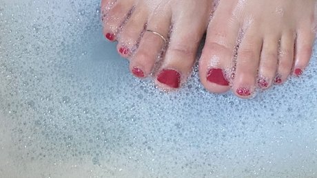 Foto di nudo di fuga di OnlyFans di Ruby