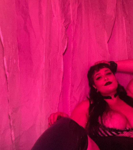Foto di nudo di fuga di OnlyFans di Roxie