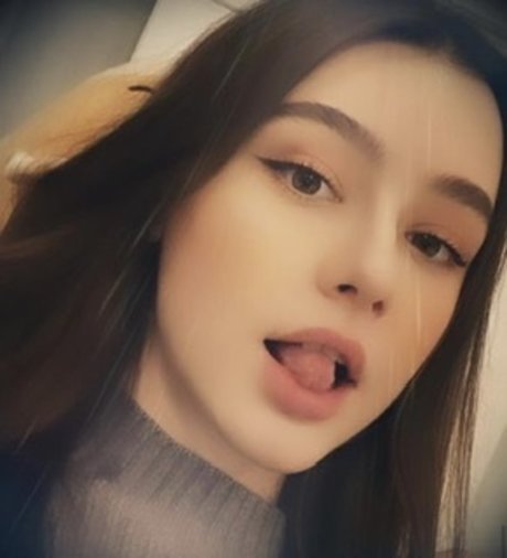 Foto di nudo di fuga di OnlyFans di Dailana Loma