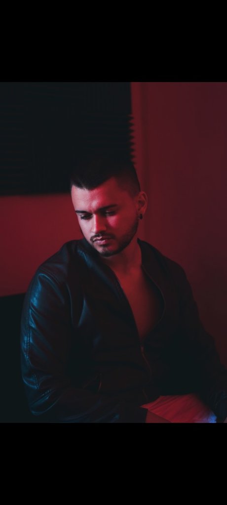 Foto di nudo di fuga di OnlyFans di Salva X