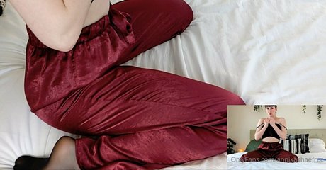 Foto di nudo di fuga di OnlyFans di Annikashaefree