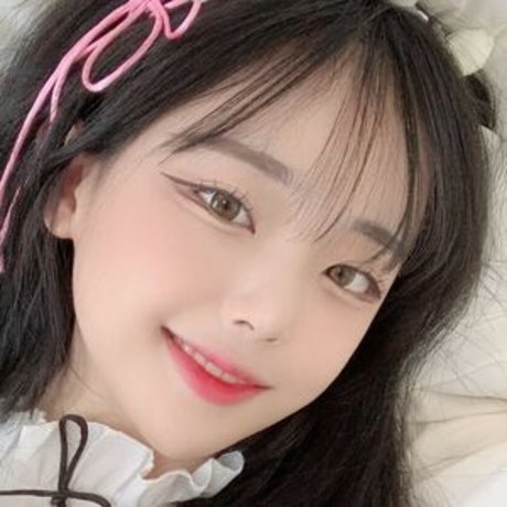 Foto di nudo di fuga di OnlyFans di Hinachan01