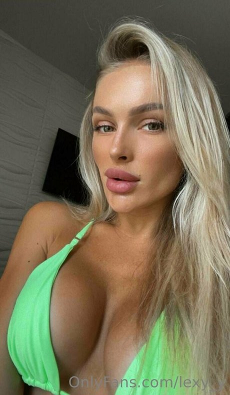 Lexy_y