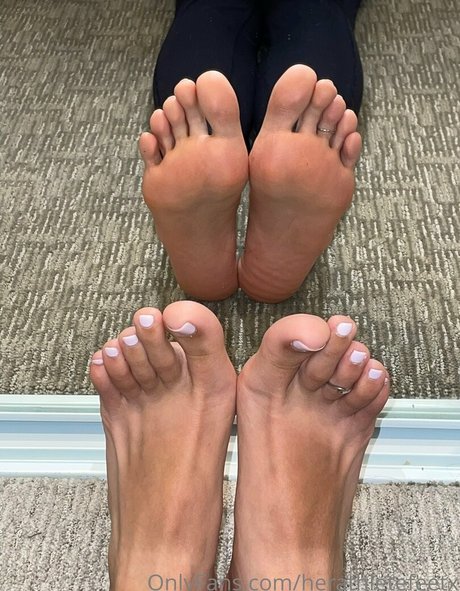 Foto di nudo di fuga di OnlyFans di Herathletefeetxo