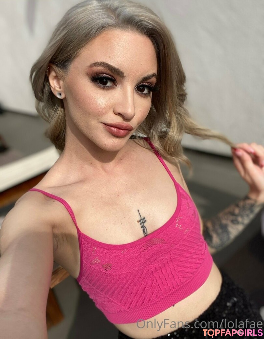 Foto di nudo di fuga di OnlyFans di Lola Fae #1285
