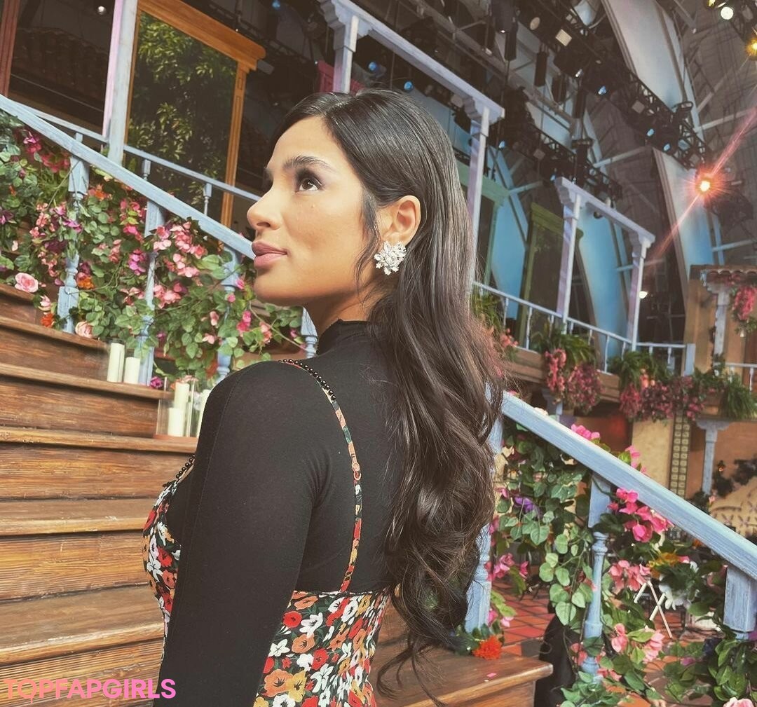 Foto di nudo di fuga di OnlyFans di Diane Guerrero #157 Foto di nudo di fuga di OnlyFans di Diane Guerrero #157