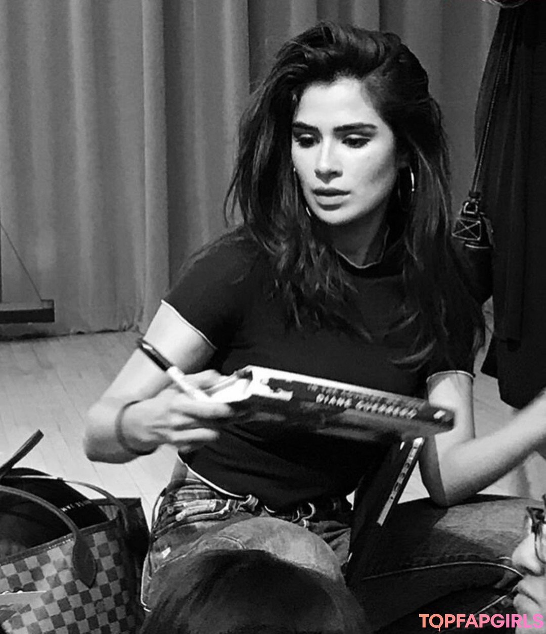 Foto di nudo di fuga di OnlyFans di Diane Guerrero #207 Foto di nudo di fuga di OnlyFans di Diane Guerrero #207