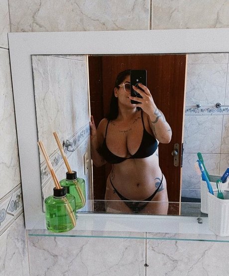 Kennya Raposo