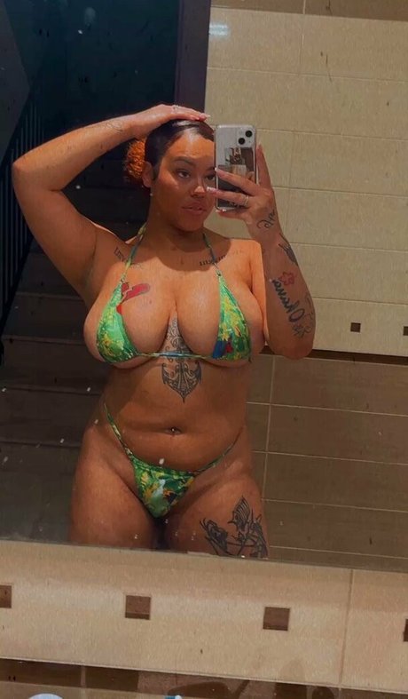 Foto di nudo di fuga di OnlyFans di Cutthroatm