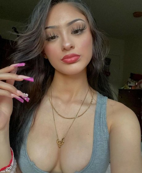 Foto di nudo di fuga di OnlyFans di Katiiebaeb