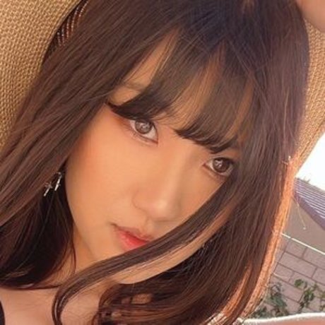Foto di nudo di fuga di OnlyFans di Aria Saki