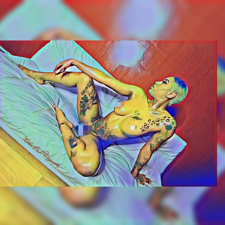 Foto di nudo di fuga di OnlyFans di Blondie
