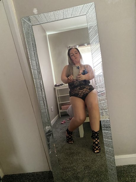 Foto di nudo di fuga di OnlyFans di Steph