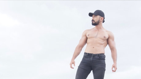 Foto di nudo di fuga di OnlyFans di Rome