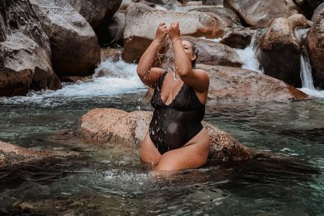 Foto di nudo di fuga di OnlyFans di Megan Lauranne