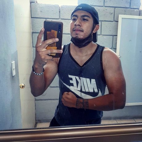 Foto di nudo di fuga di OnlyFans di Yair Galvan Garcia