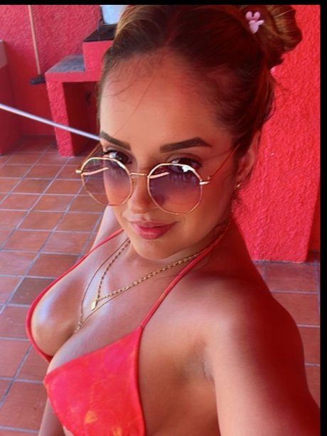 Foto di nudo di fuga di OnlyFans di Celeste Hot 