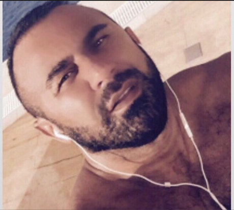 Foto di nudo di fuga di OnlyFans di Turkishbull22cm