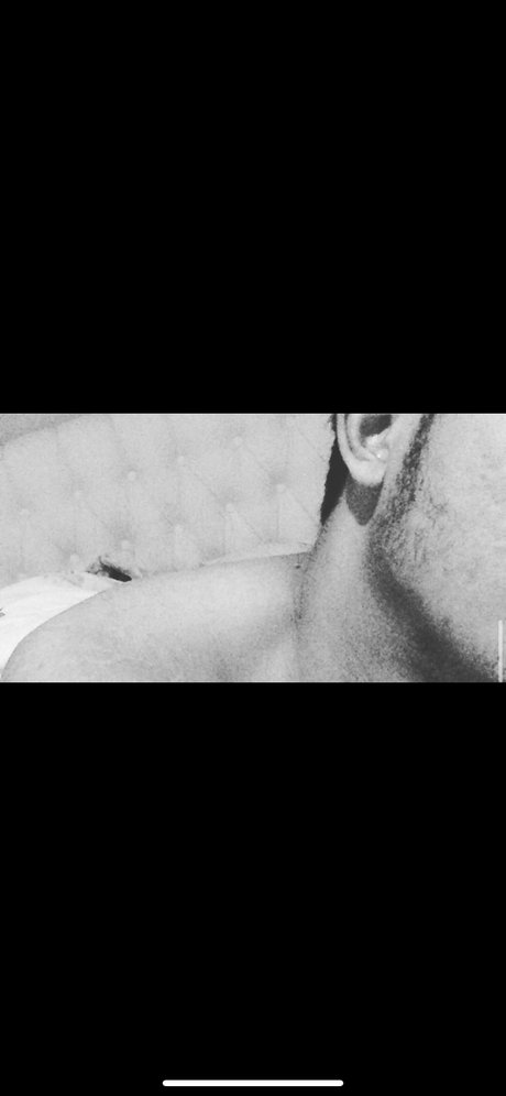 Foto di nudo di fuga di OnlyFans di 