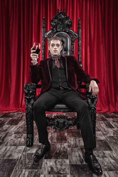 Xander Corvus