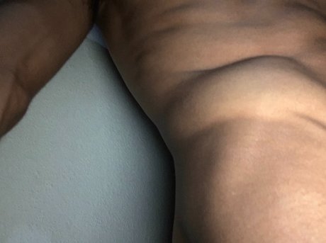Foto di nudo di fuga di OnlyFans di Papi