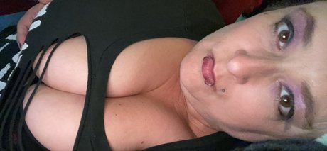 Foto di nudo di fuga di OnlyFans di Shan Marie