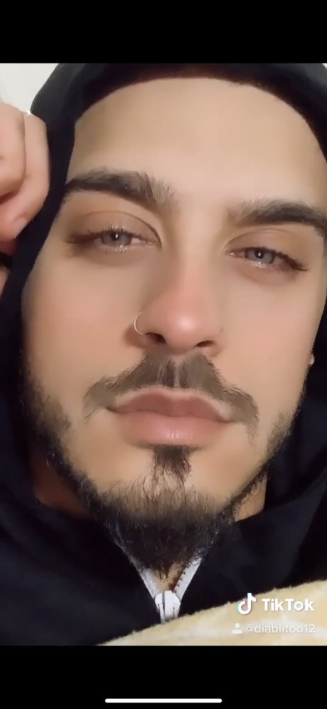 Foto di nudo di fuga di OnlyFans di Papid