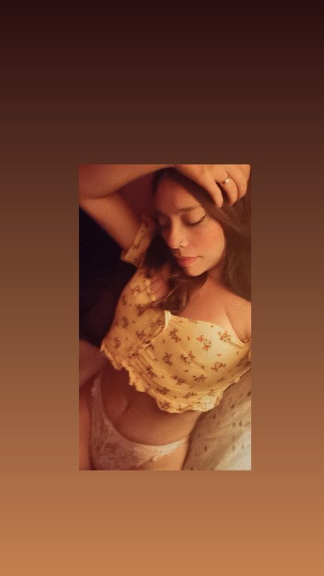 Foto di nudo di fuga di OnlyFans di Mimifransi