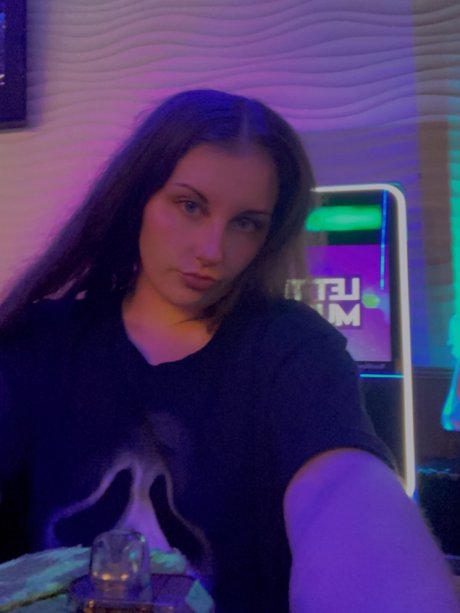 Lana In The Clouds