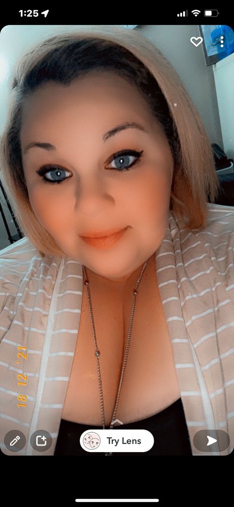 Foto di nudo di fuga di OnlyFans di Lexi