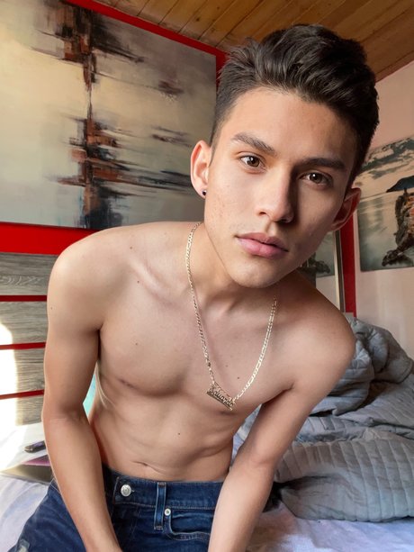 Foto di nudo di fuga di OnlyFans di Eduardo Nicoletti