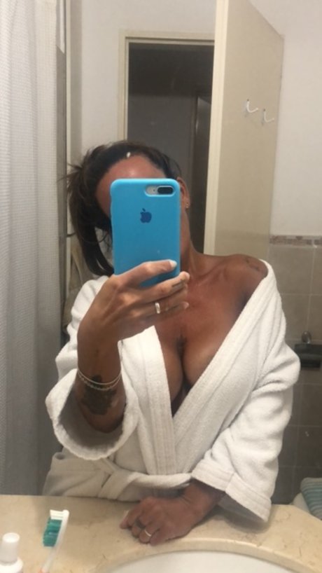 Hot Mom