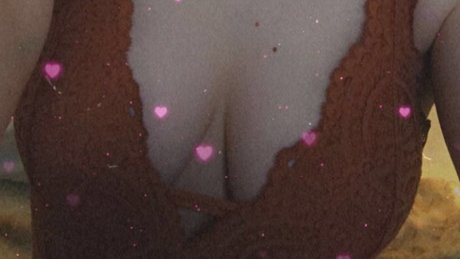 Foto di nudo di fuga di OnlyFans di Katana Kitty