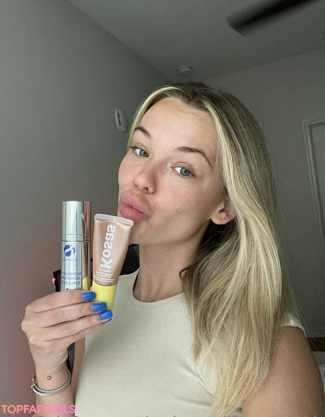 Foto di nudo di fuga di OnlyFans di Makeupwithmeredithh #28 Foto di nudo di fuga di OnlyFans di Makeupwithmeredithh #28